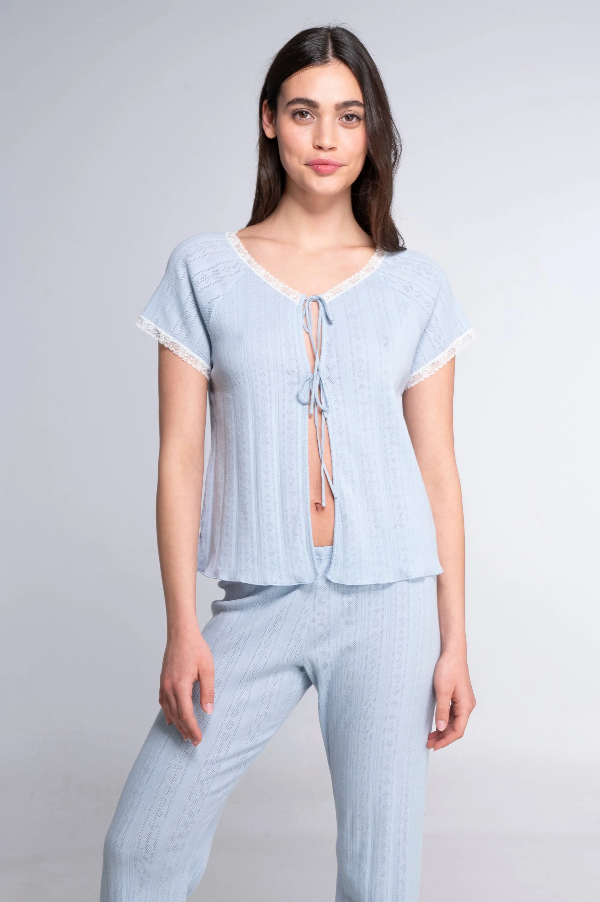 Short-sleeve blouse in ajouré cotton 7548 - Image 2