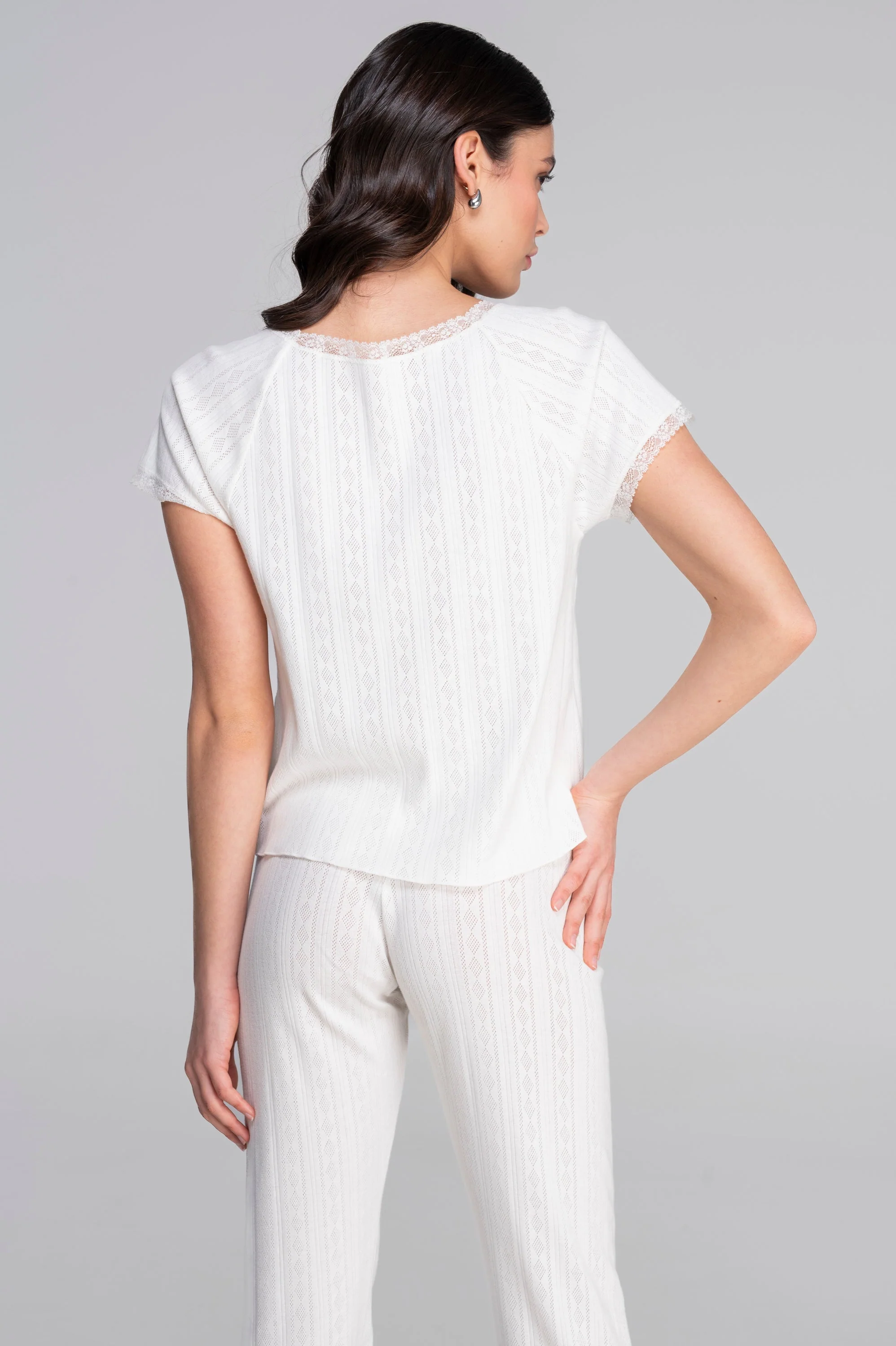 Short-sleeve blouse in ajouré cotton 7548 - Image 7
