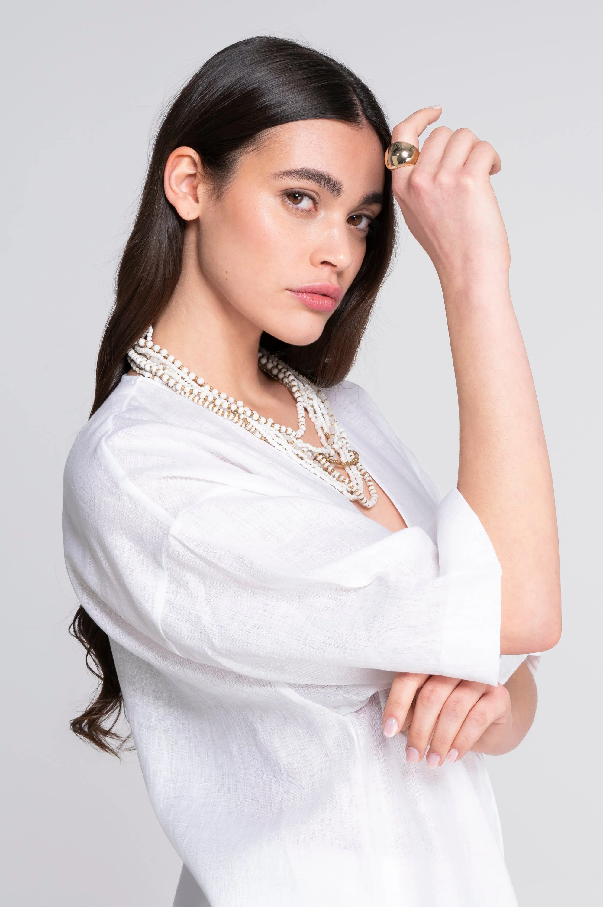 Linen kimono with flared sleeves and side slits 7553L - Image 3