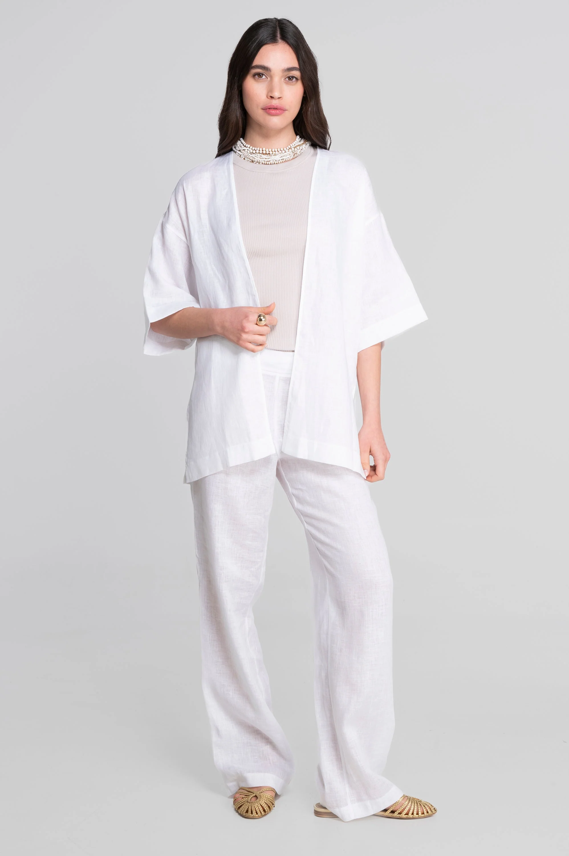 Linen kimono with flared sleeves and side slits 7553L - Image 6