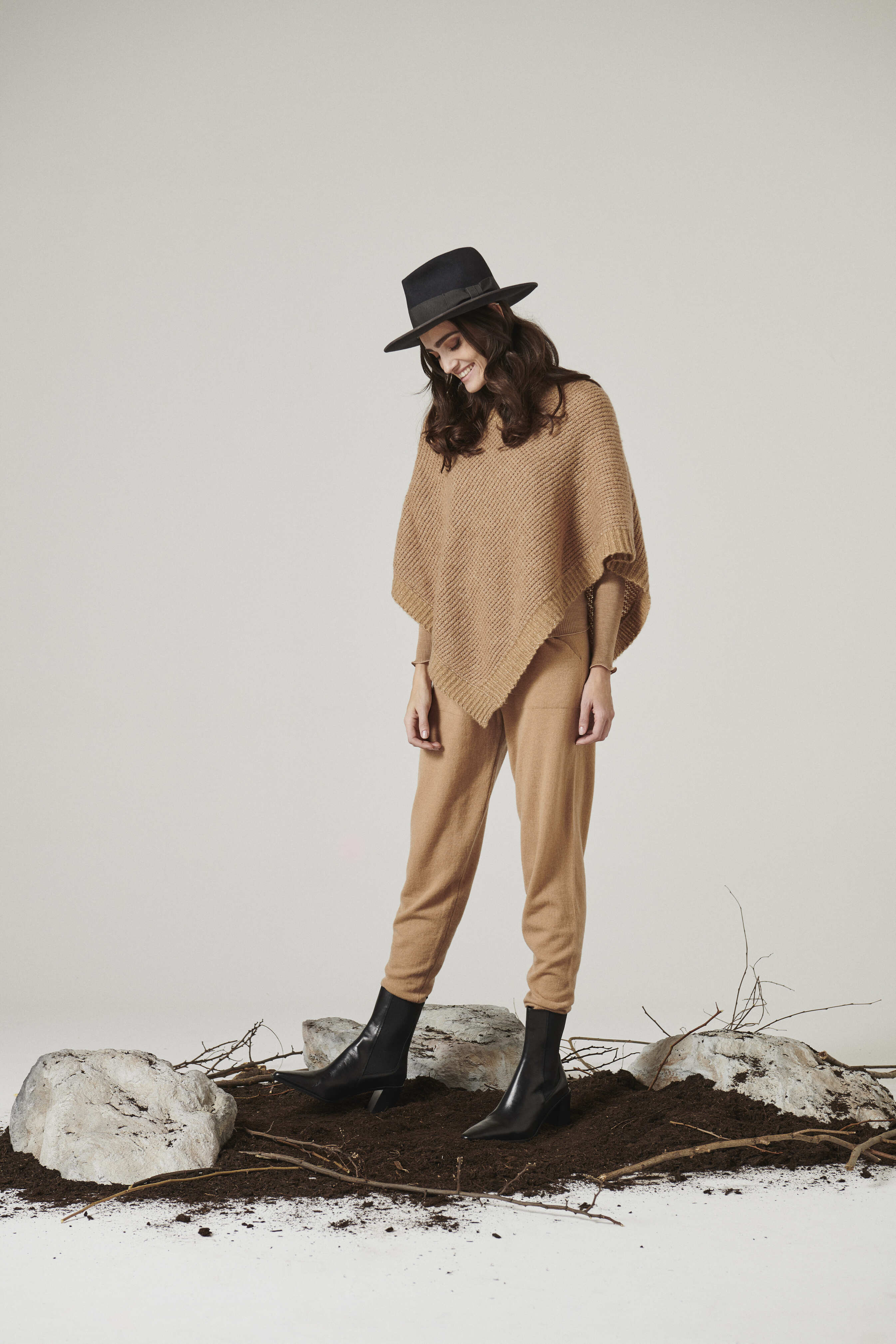 Woman Cashmere Pants 6723