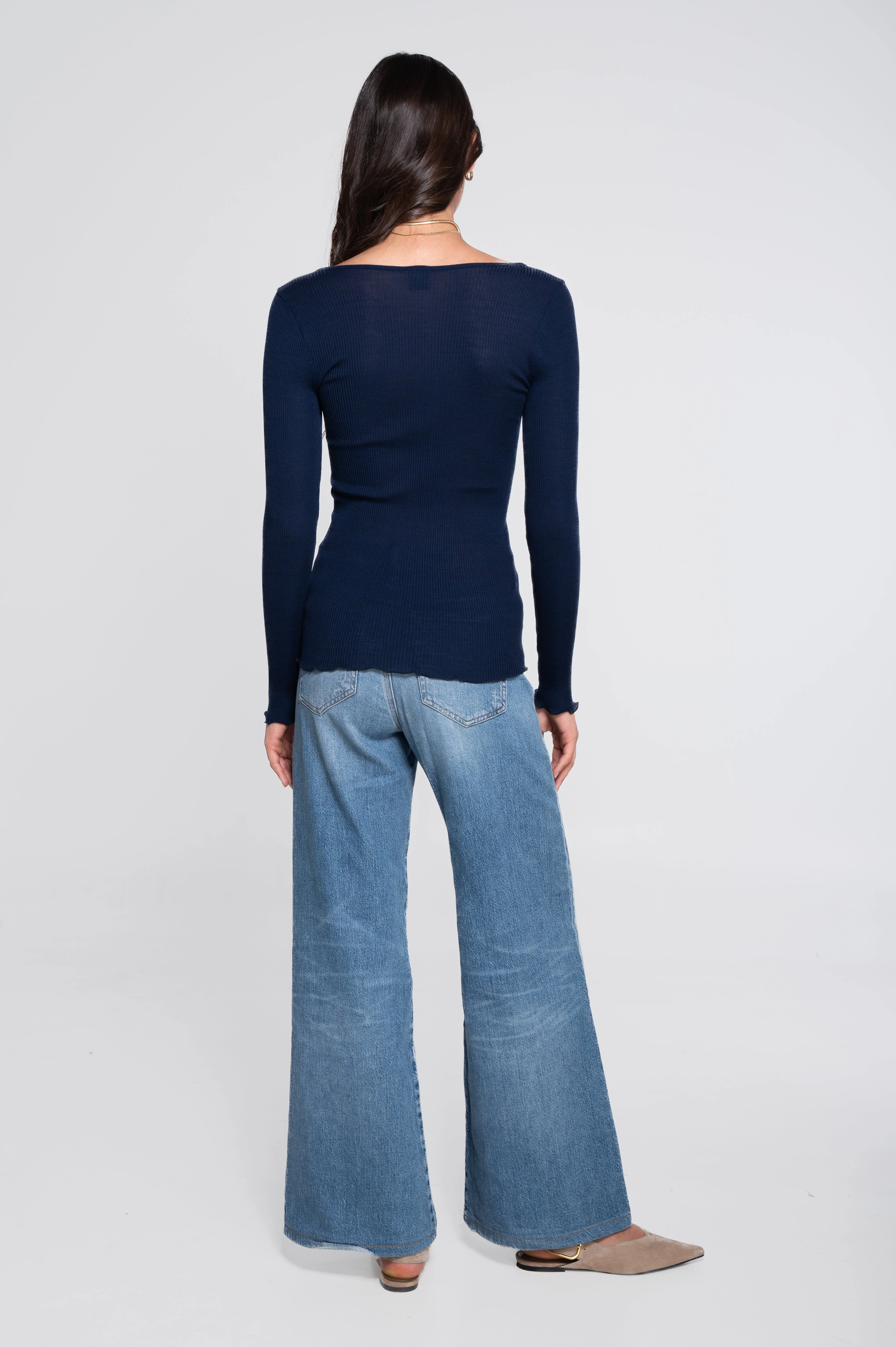 Wool and silk long sleeves V neck shirt 3486 - Image 14