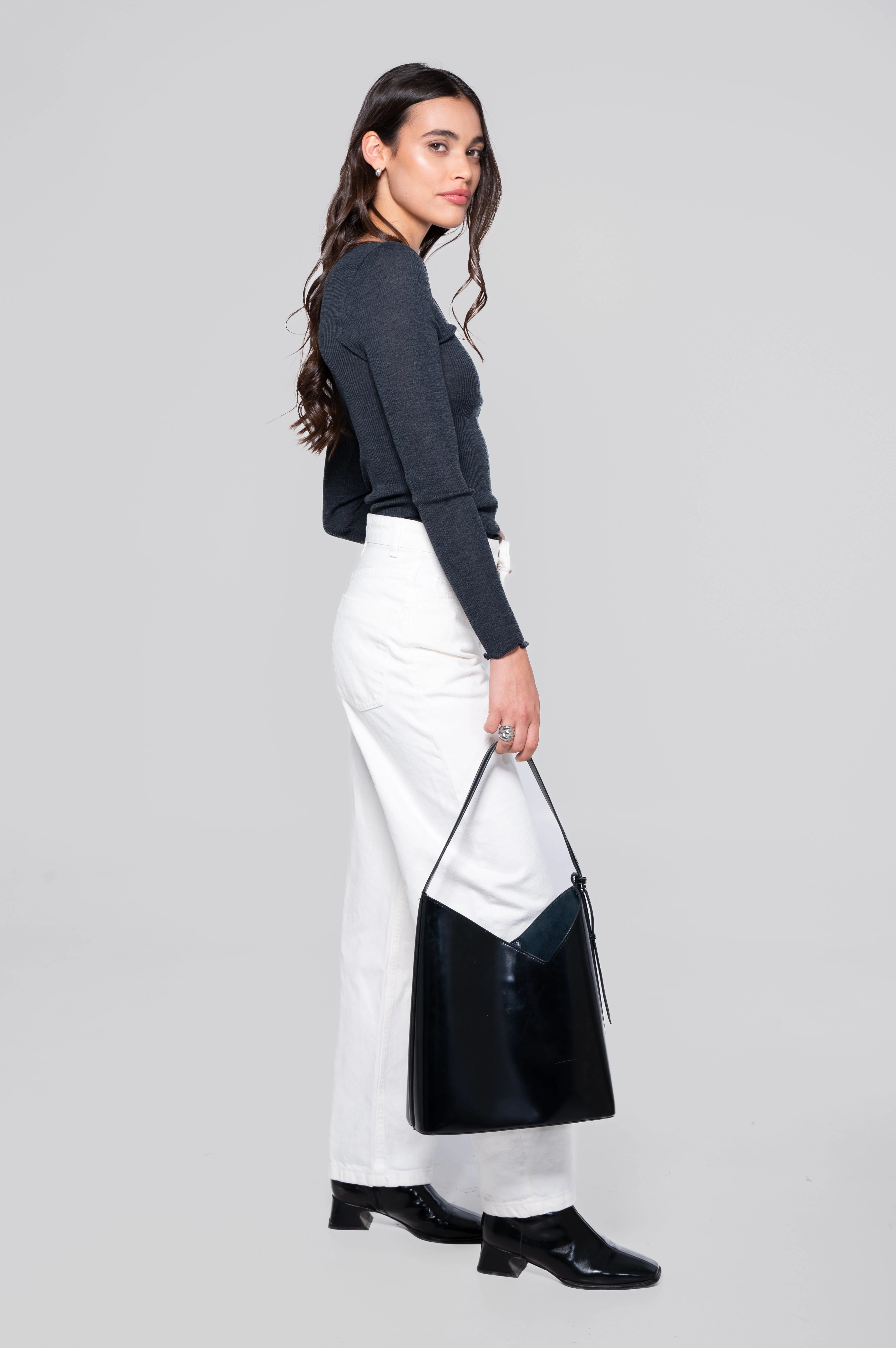 Wool and silk long sleeves V neck shirt 3486 - Image 15