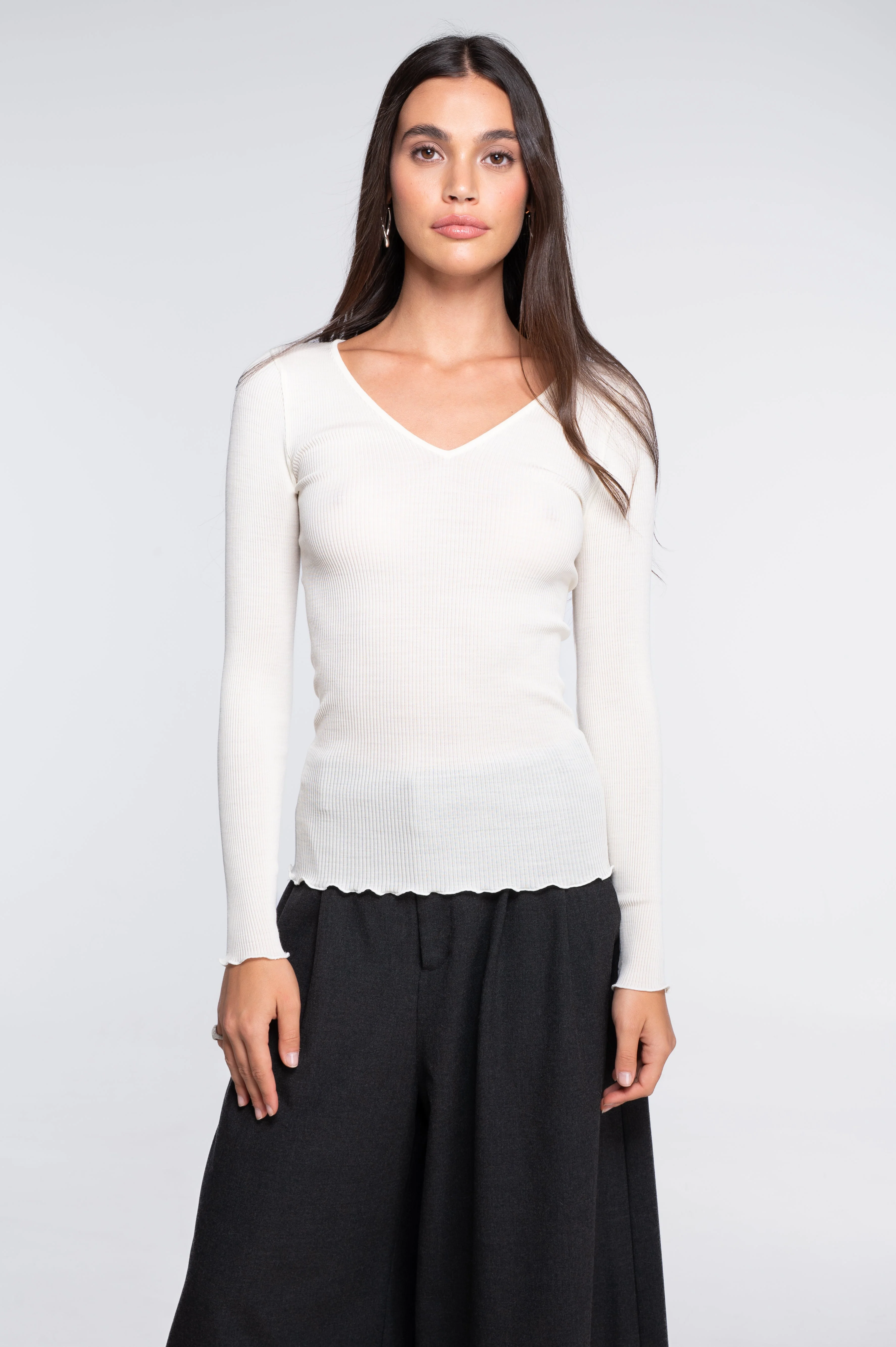 Wool and silk long sleeves V neck shirt 3486 - Image 22