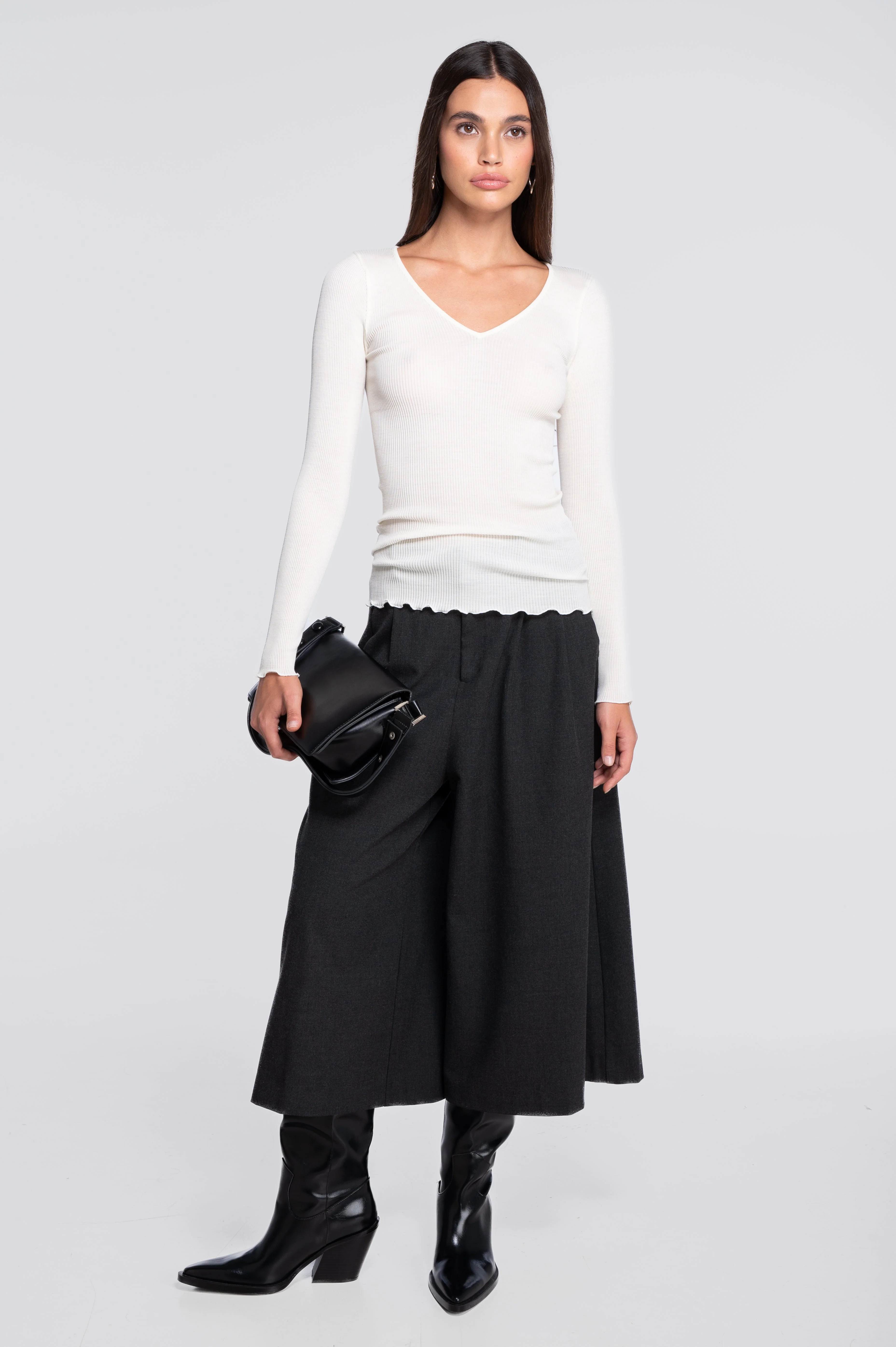 Wool and silk long sleeves V neck shirt 3486 - Image 26