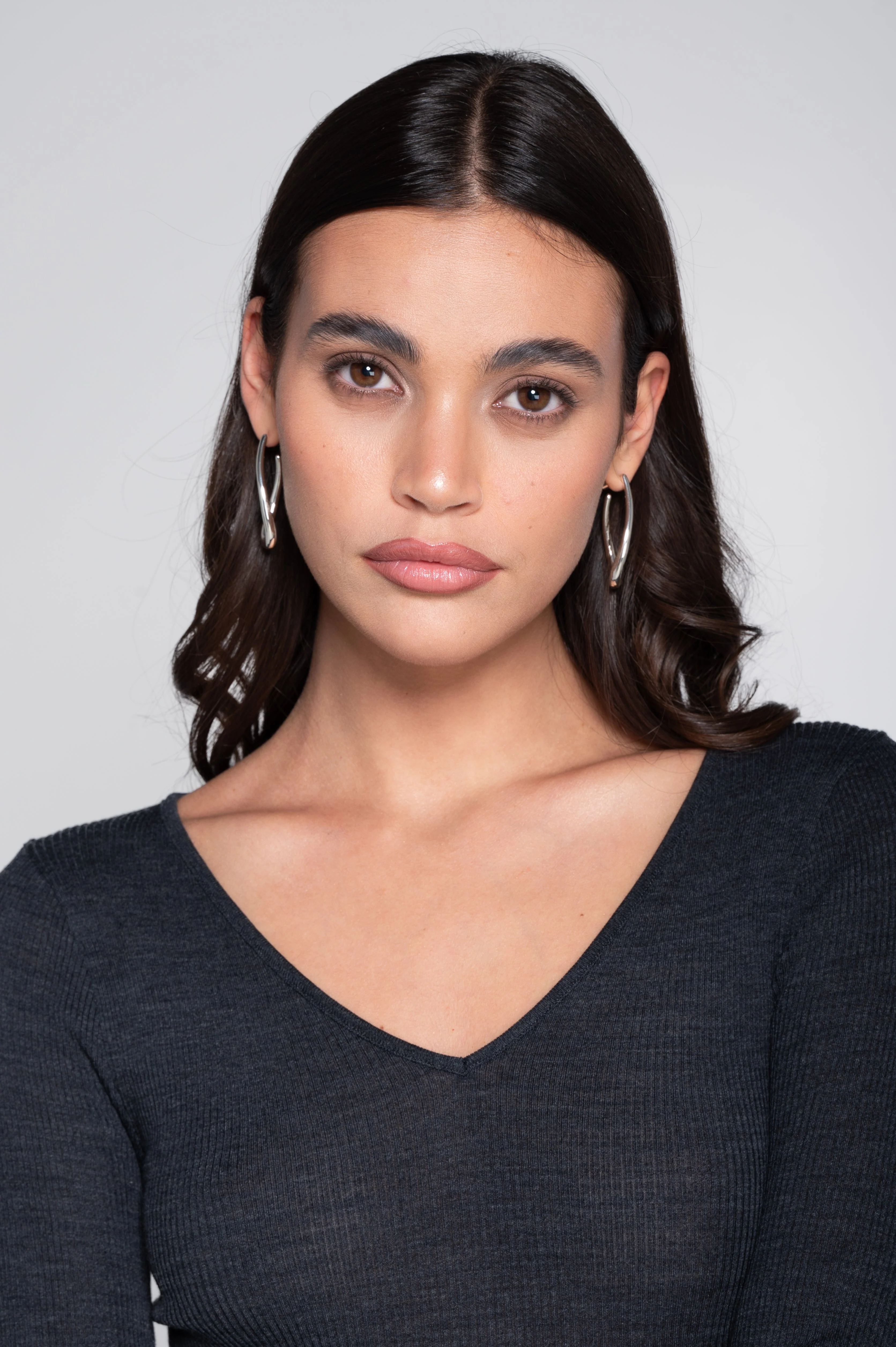Wool and silk long sleeves V neck shirt 3486 - Image 33