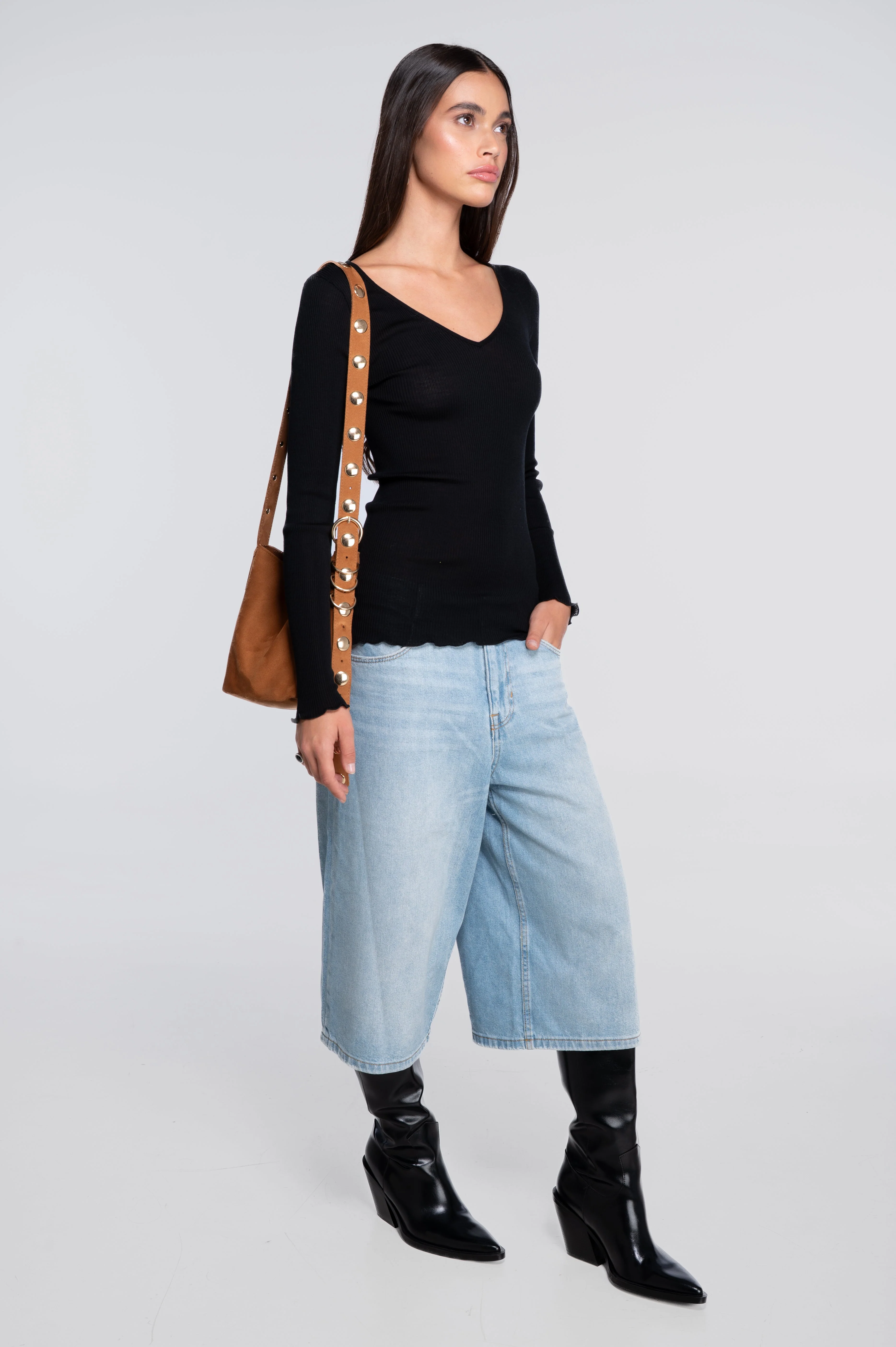 Wool and silk long sleeves V neck shirt 3486 - Image 4