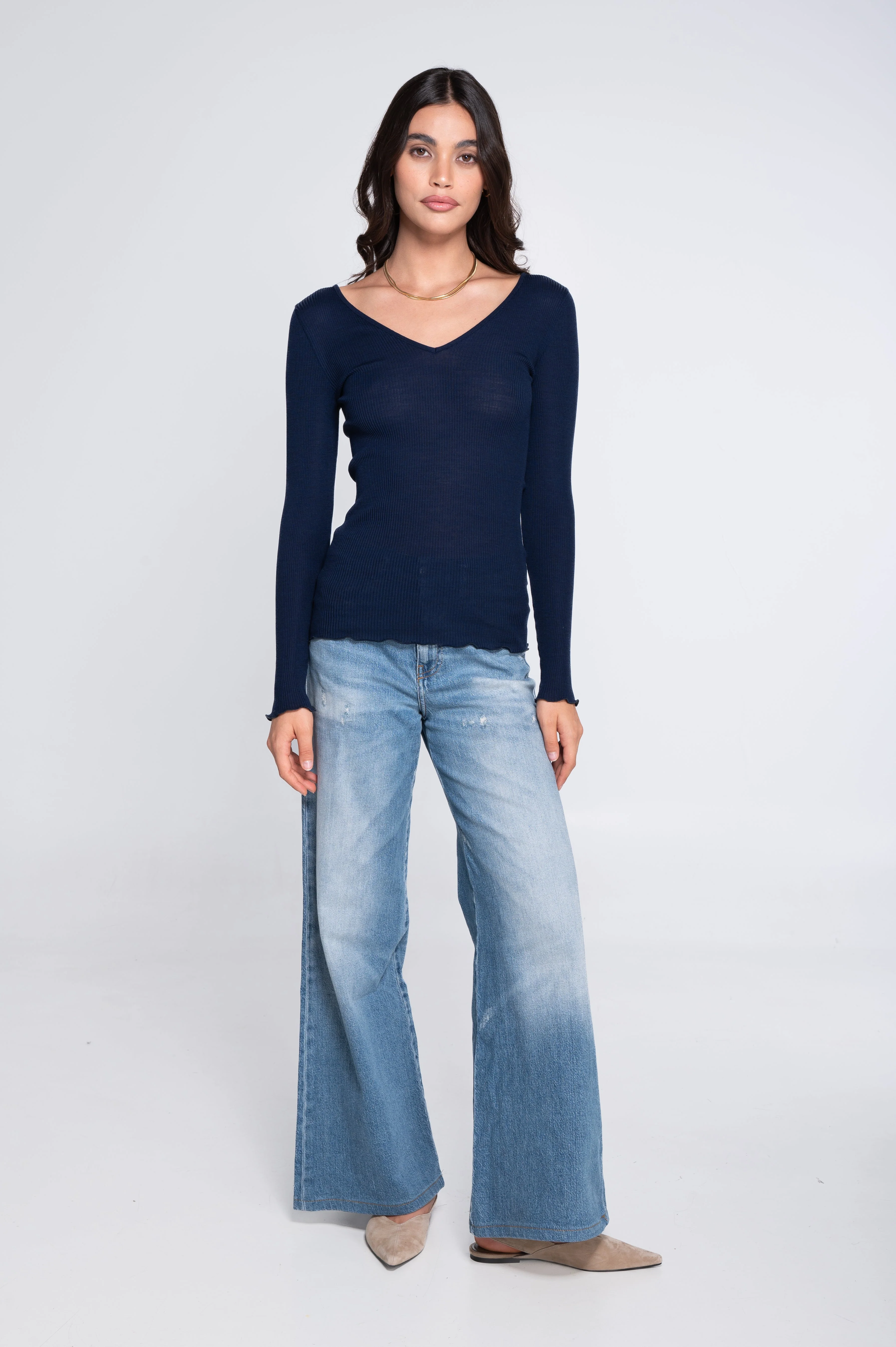 Wool and silk long sleeves V neck shirt 3486 - Image 7