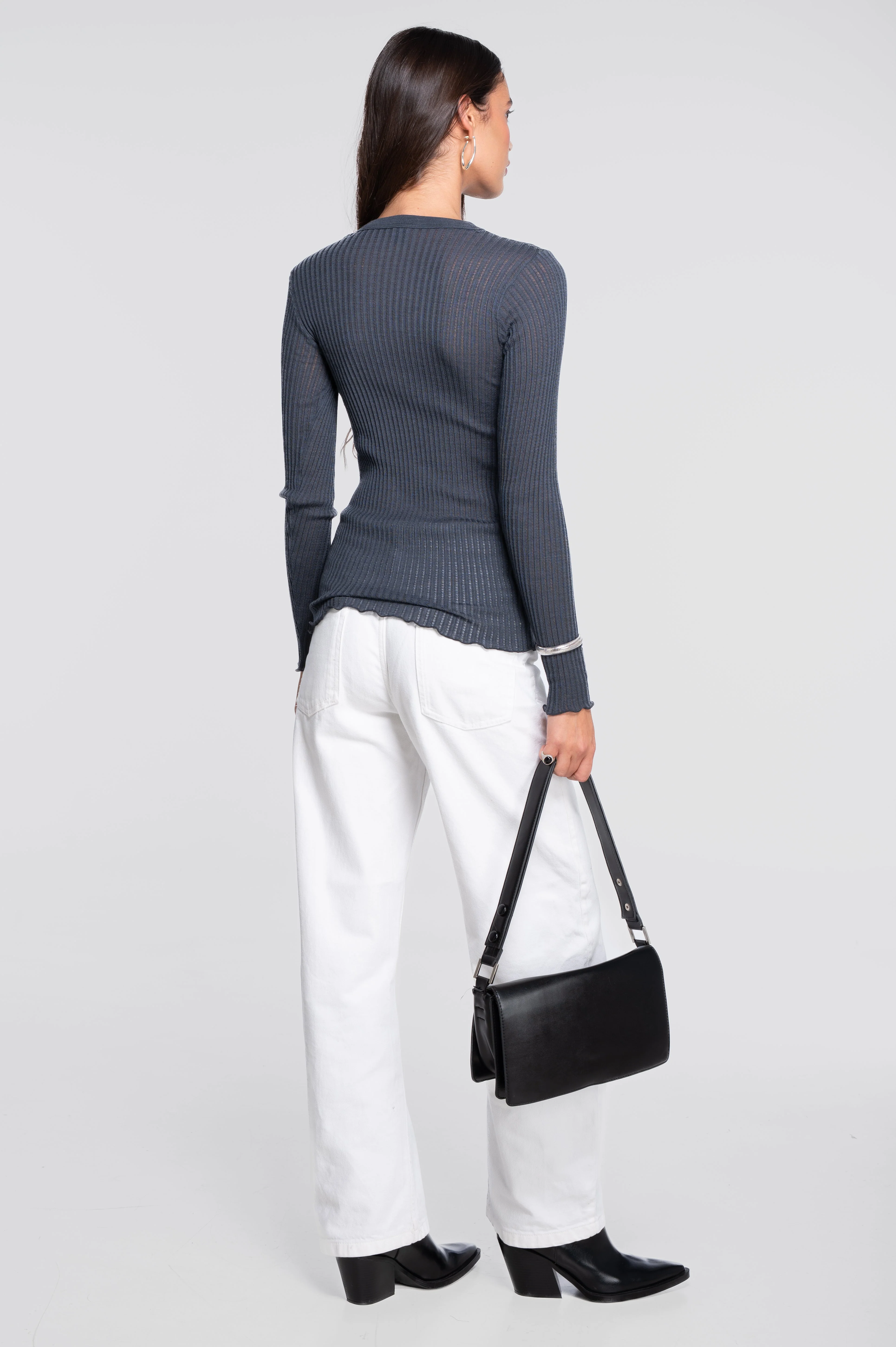 Long sleeves round neck shirt in ajouré wool and silk 7496 - Image 17