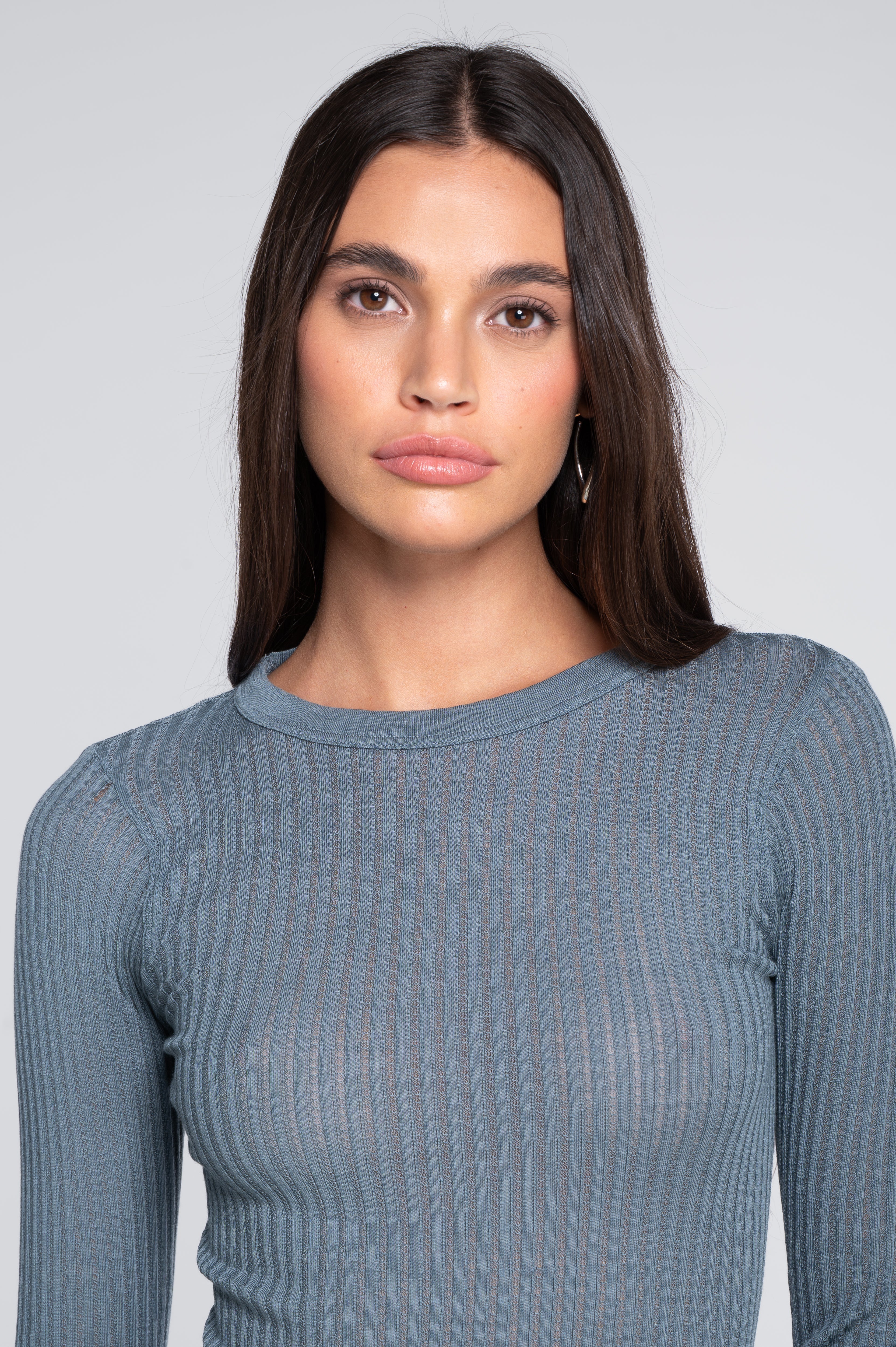 Long sleeves round neck shirt in ajouré wool and silk 7496 - Image 20