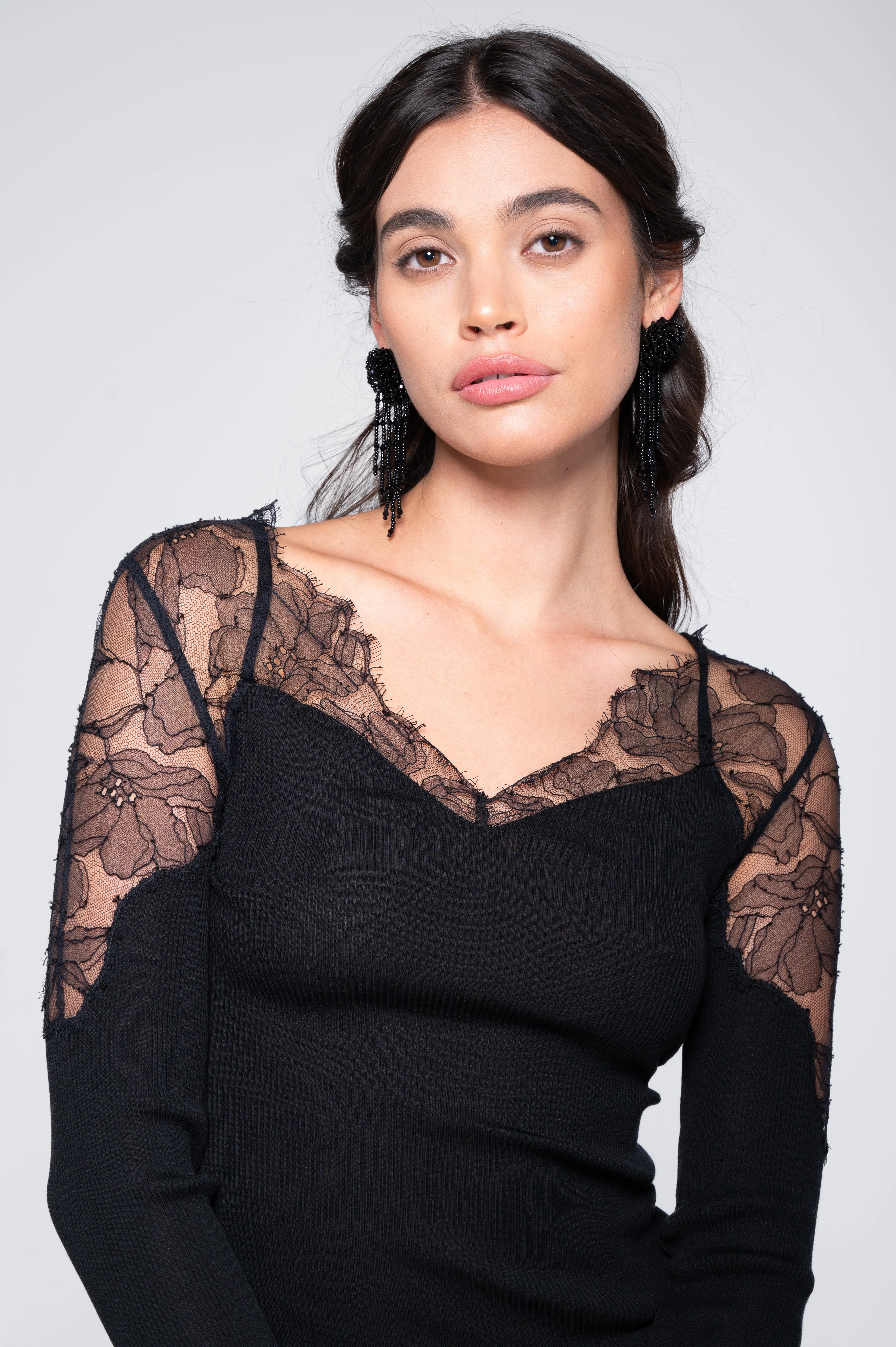 Longsleeves Woman70% Wool , 30% Silk 7602