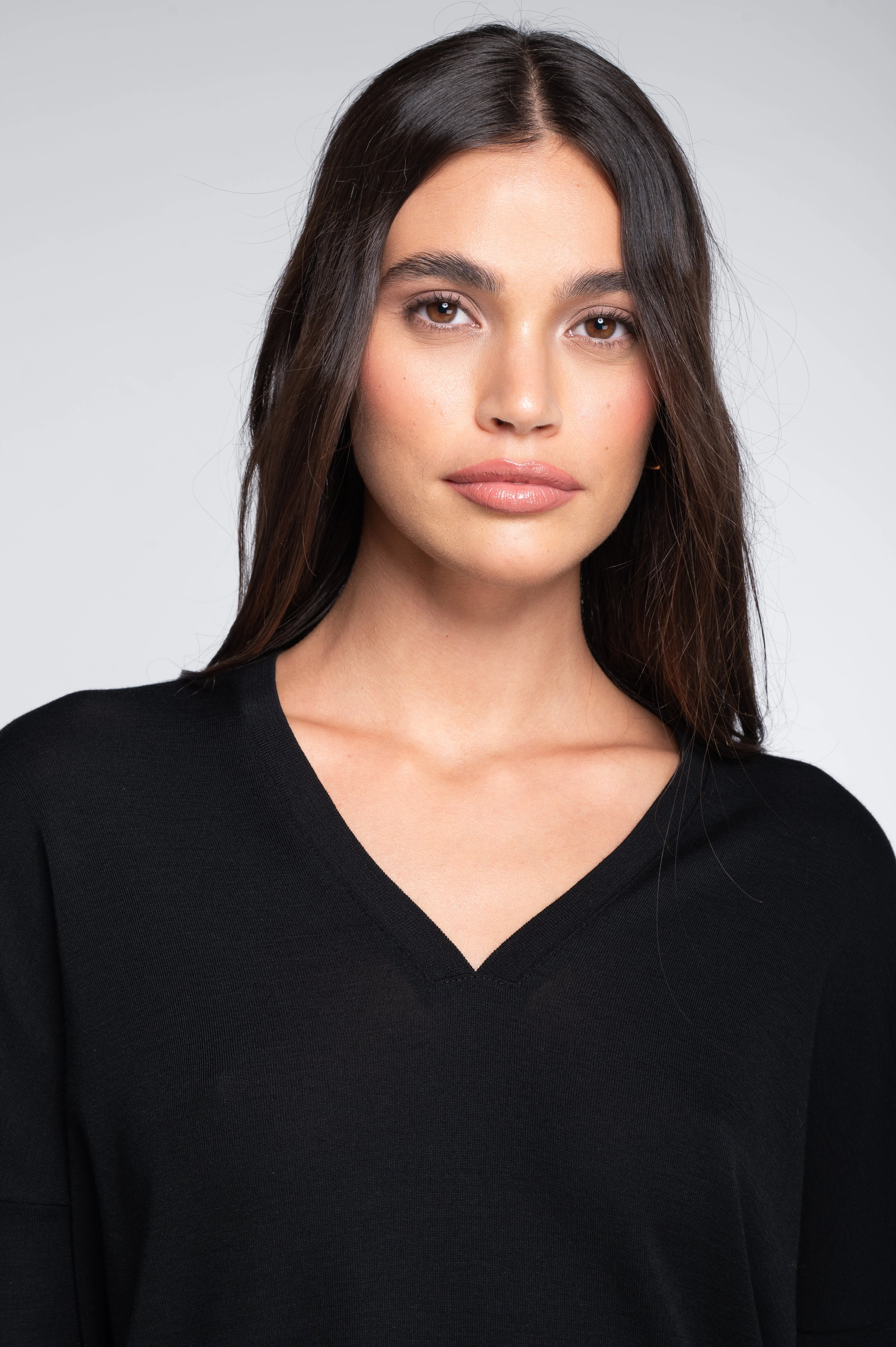 Wool and silk long sleeves V neck shirt 7636 - Image 16