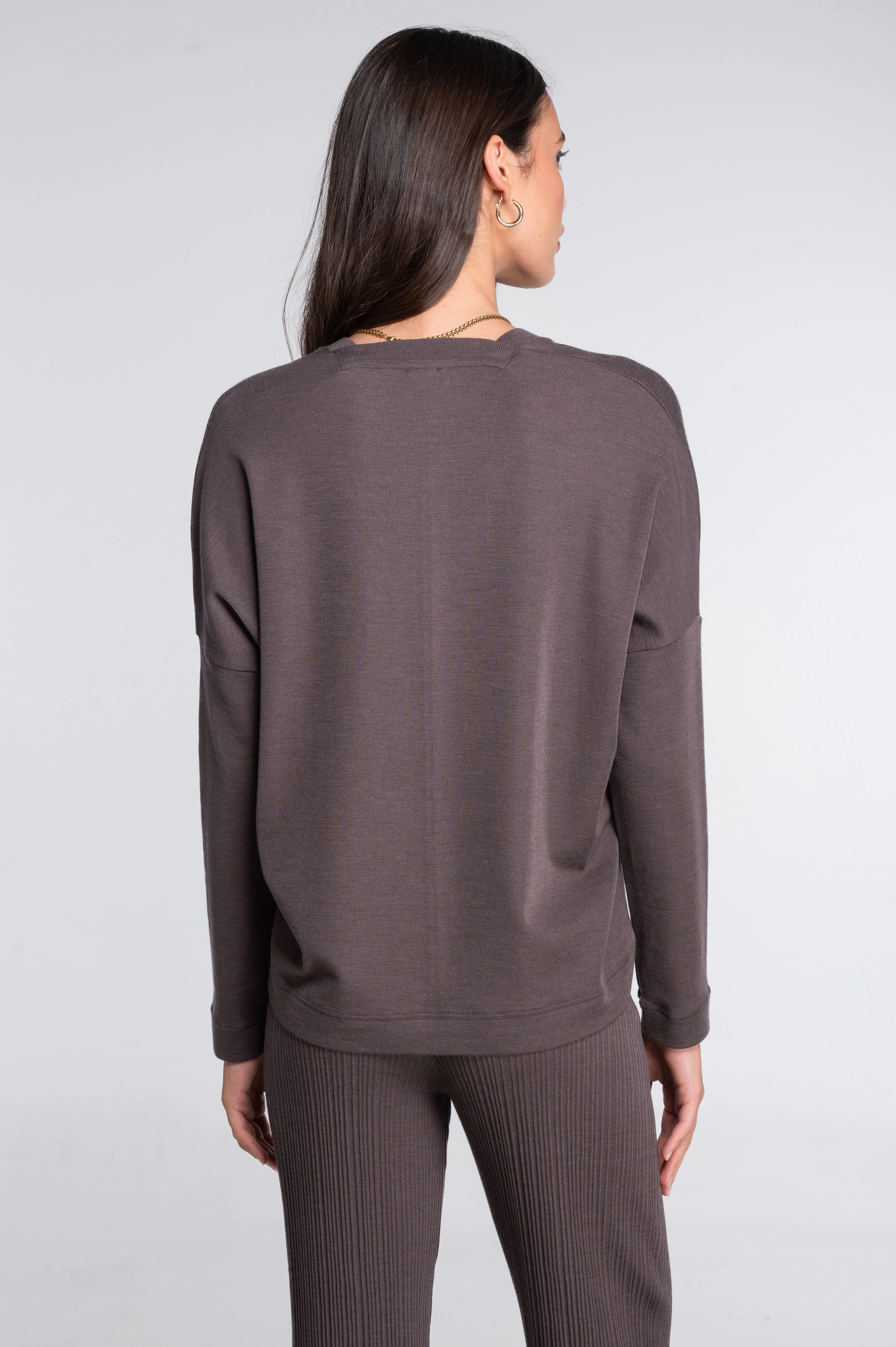 Wool and silk long sleeves V neck shirt 7636 - Image 3