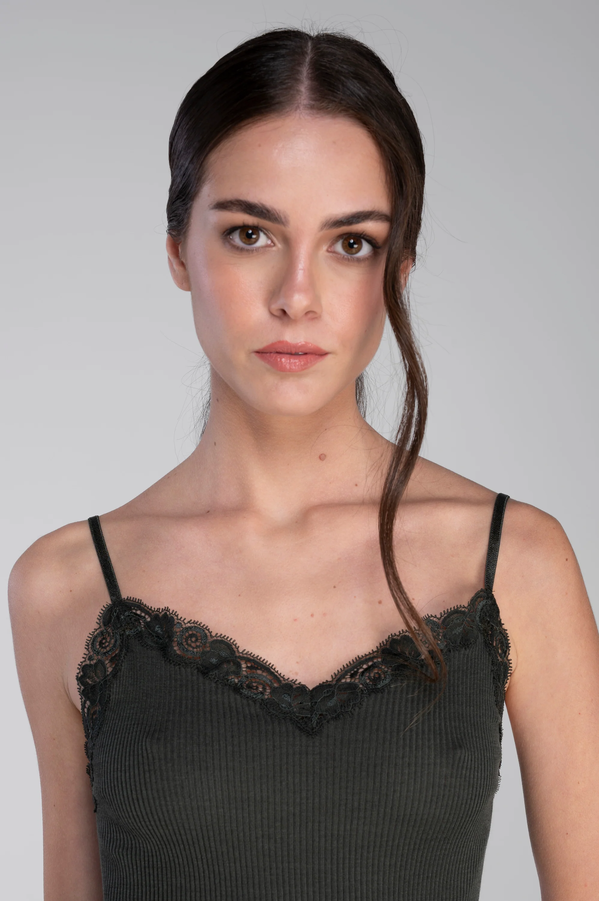 Wool and silk camisole top with Leavers lace 3408 - Image 31