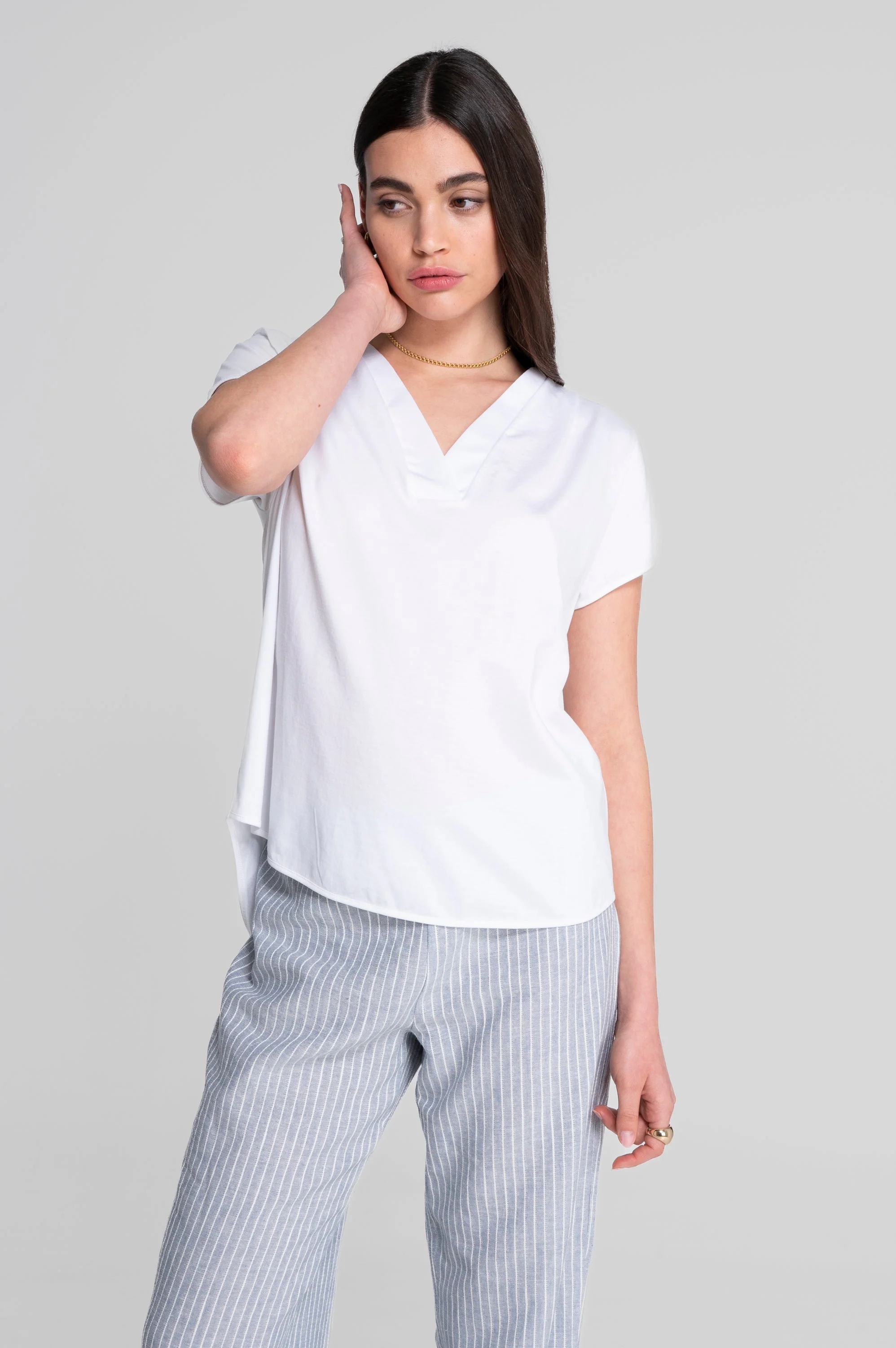 V neck flared T-shirt in jersey cotton 407 - Image 6