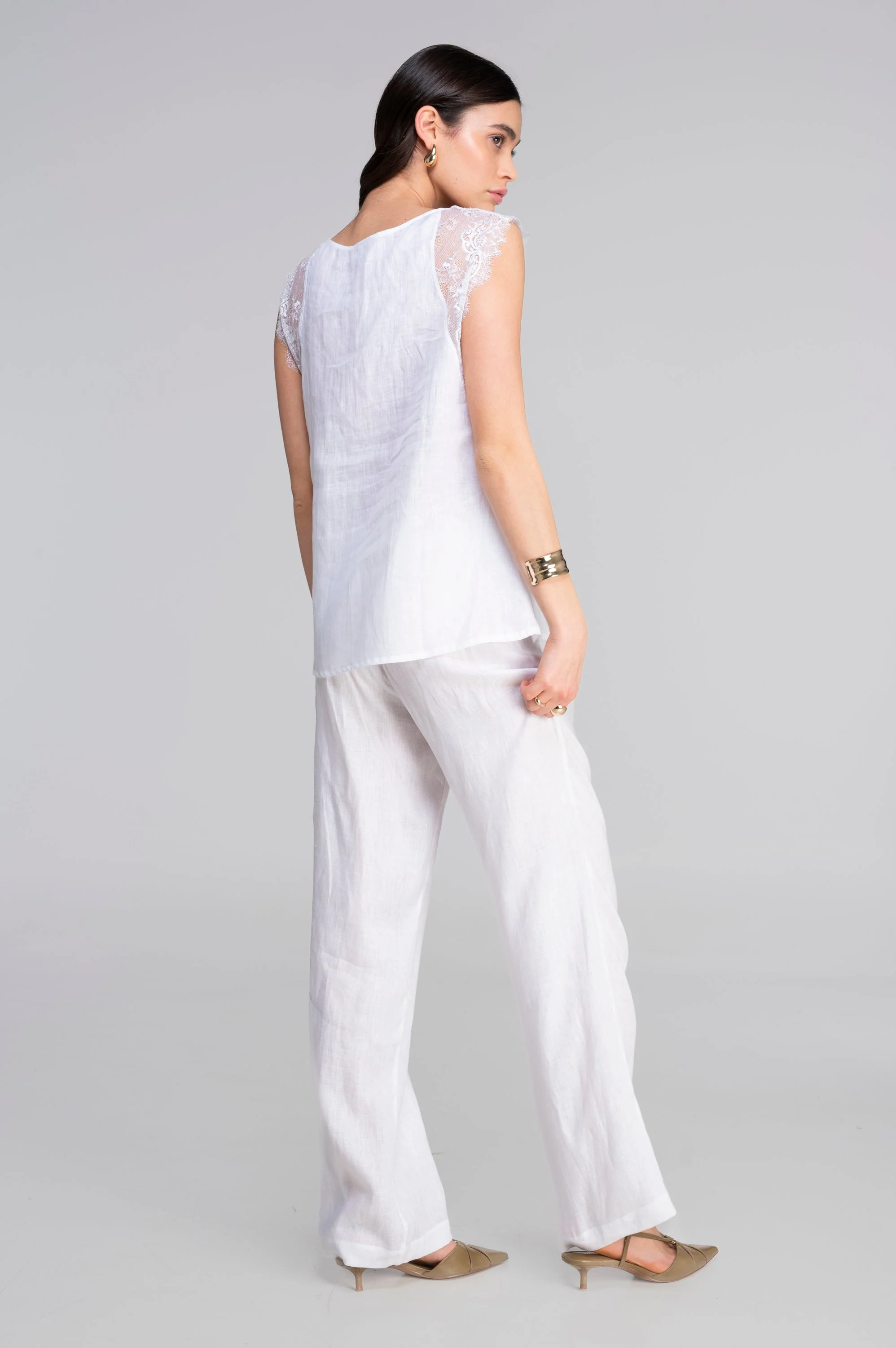 Linen short sleeves shirt with chantilly lace 7521 - Image 12