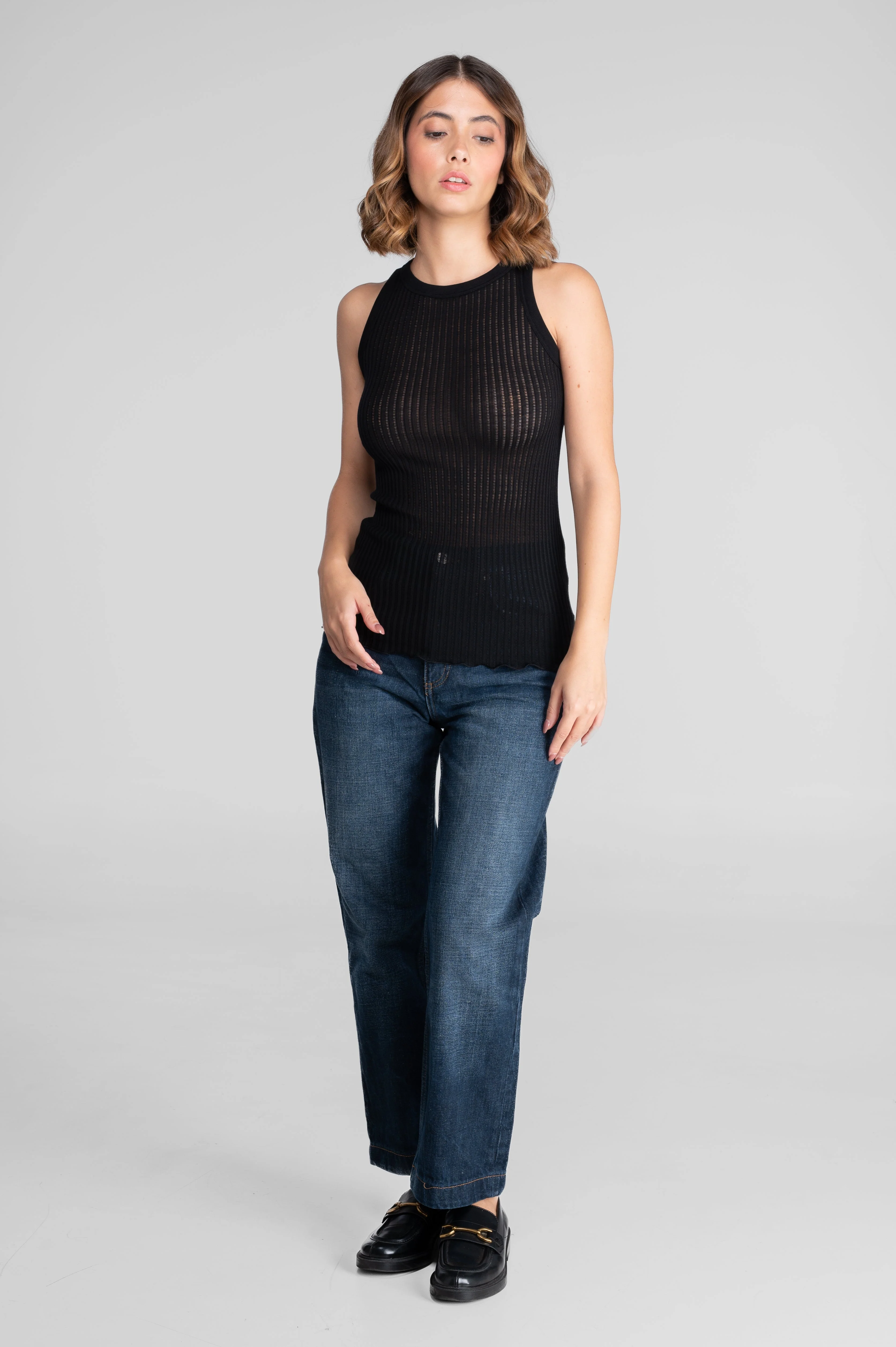 Sleeveless halterneck top in ajouré wool and silk 7490 - Image 22